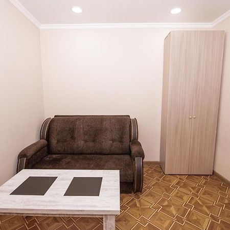 Орел Erivan Exterior foto