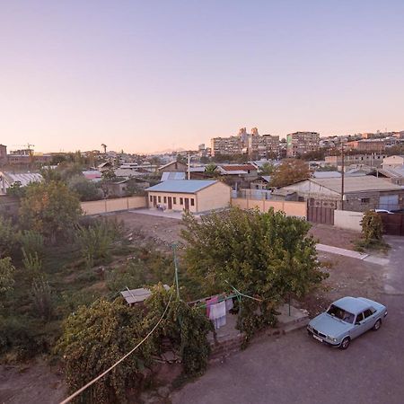 Орел Erivan Exterior foto
