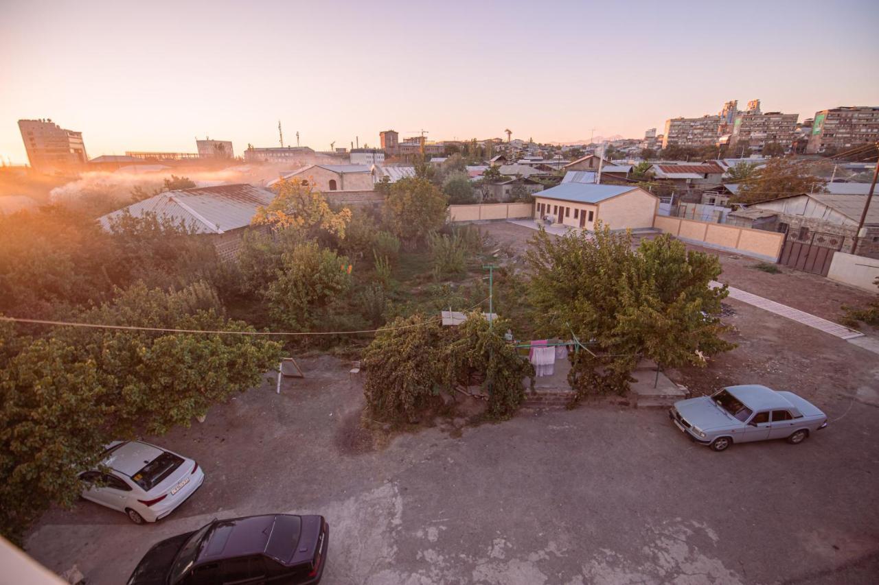 Орел Erivan Exterior foto